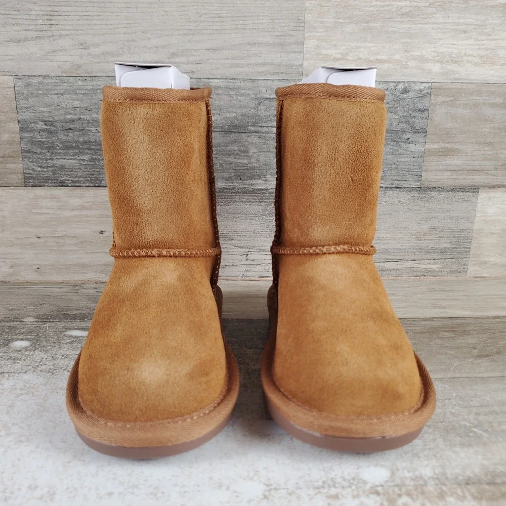 Koolaburra by UGG Kids Koola Short Boots Sz 9 Chestnut Suede Faux Fur Lined